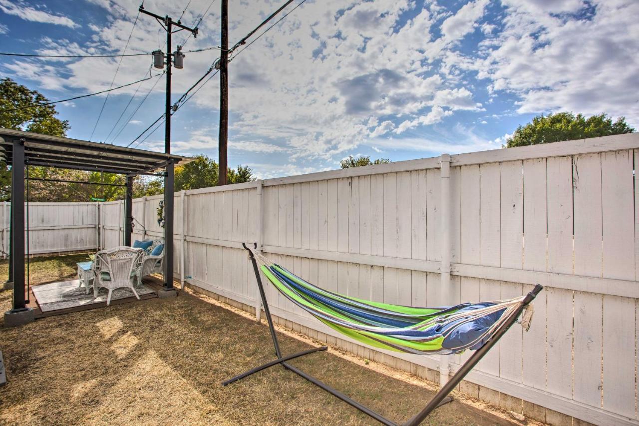 Pet-Friendly Lake Dallas Home Near Lewisville Lake المظهر الخارجي الصورة