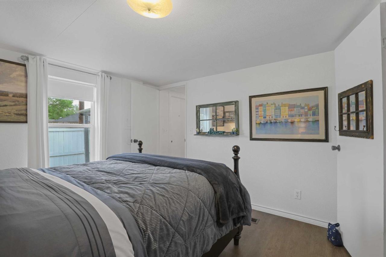 Pet-Friendly Lake Dallas Home Near Lewisville Lake المظهر الخارجي الصورة